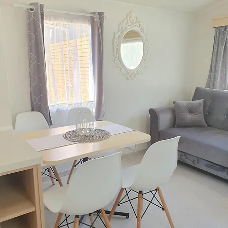 Azur Blisko Plazy Holiday home