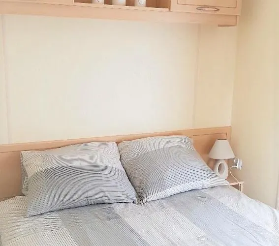 Azur Blisko Plazy Tatil Evi *